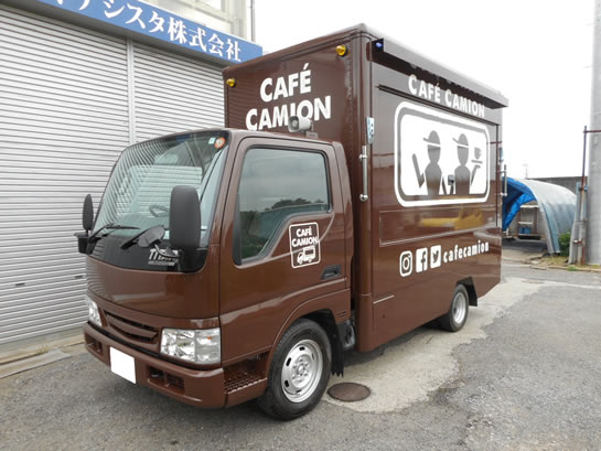 カフェ＆クレープ移動販売車